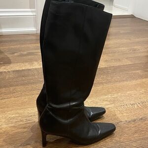 LOFT Sleek Black Leather Heeled Boots☀️SJ